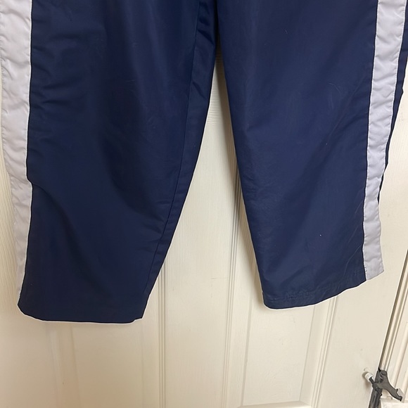 Vintage Starter Full-Snap
Breakaway Tear Away pants. Size medium. Navy and gray - Picture 2 of 14